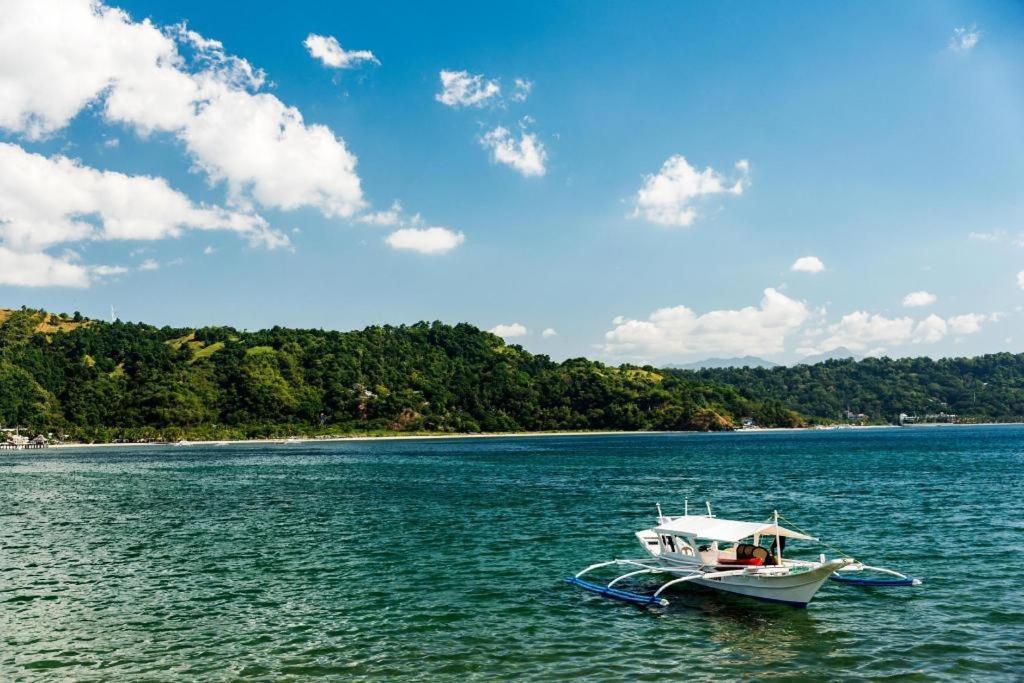 Moonbay Marina The Villas Olongapo Bagian luar foto