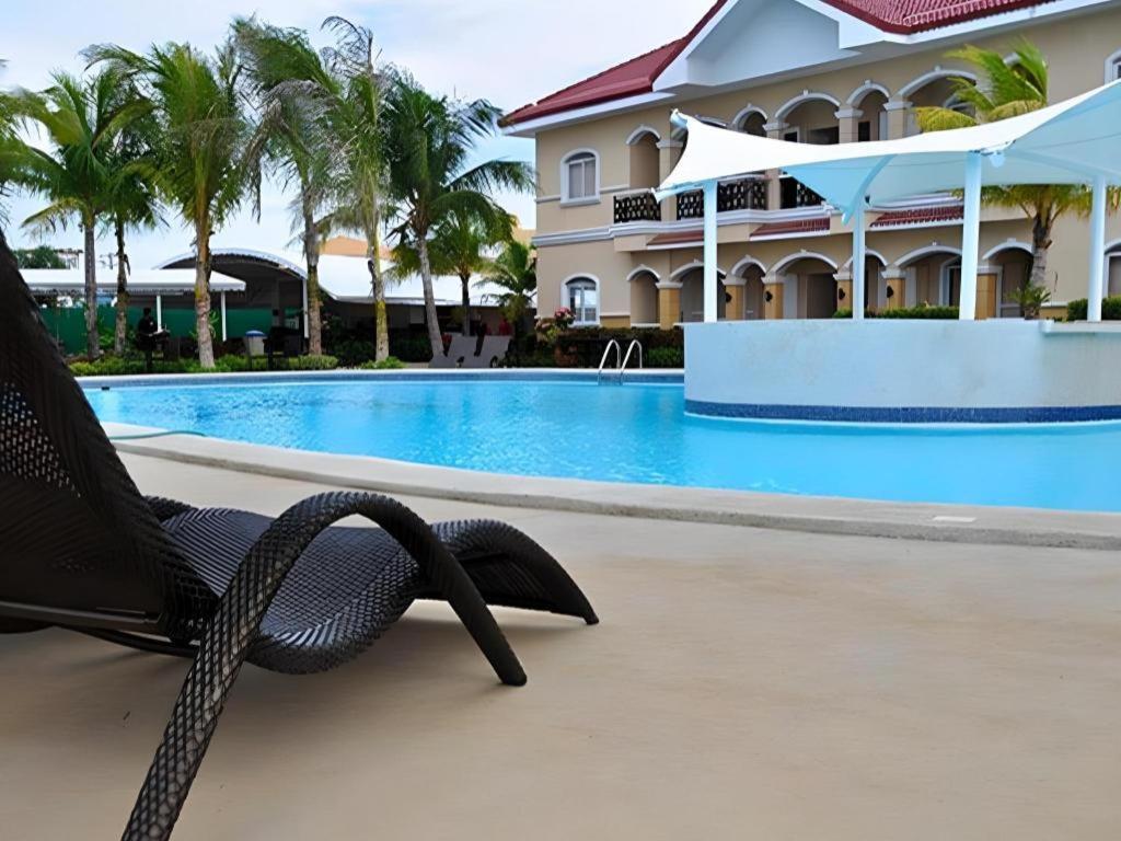 Moonbay Marina The Villas Olongapo Bagian luar foto