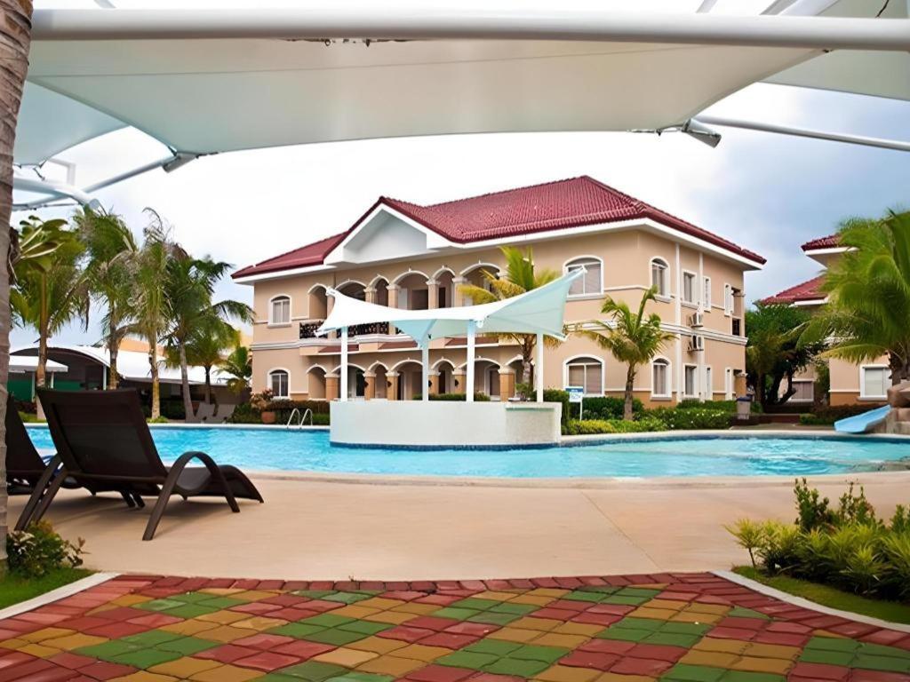 Moonbay Marina The Villas Olongapo Bagian luar foto